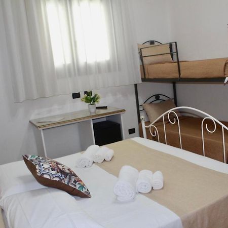 Il Cortile Hotel ซานวิโต โลคาโป ภายนอก รูปภาพ